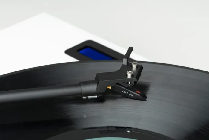 Pro-Ject Set “All-in-one Plug & Play“ Phono-System, Juke Box Line E + BOX 5 – Bild 6